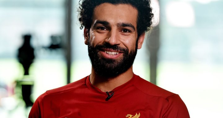 محمد صلاح يطلب راتبًا فلكيًا من أجل تجديد لليفربول