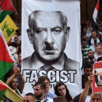 أكثر من 500 مثقف عربي يطالبون بفتح تحقيق ضد جرائم الاحتلال