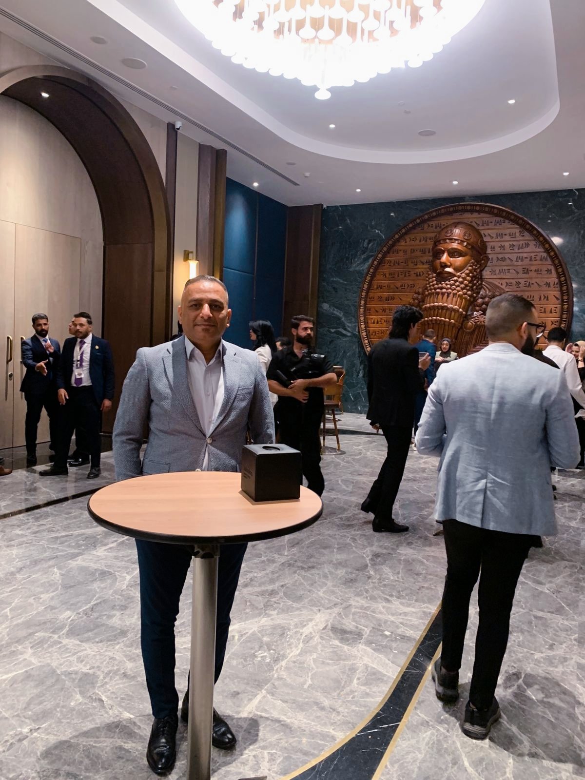 جمهورية الانتهازيين والذئب الذي ظلمناه