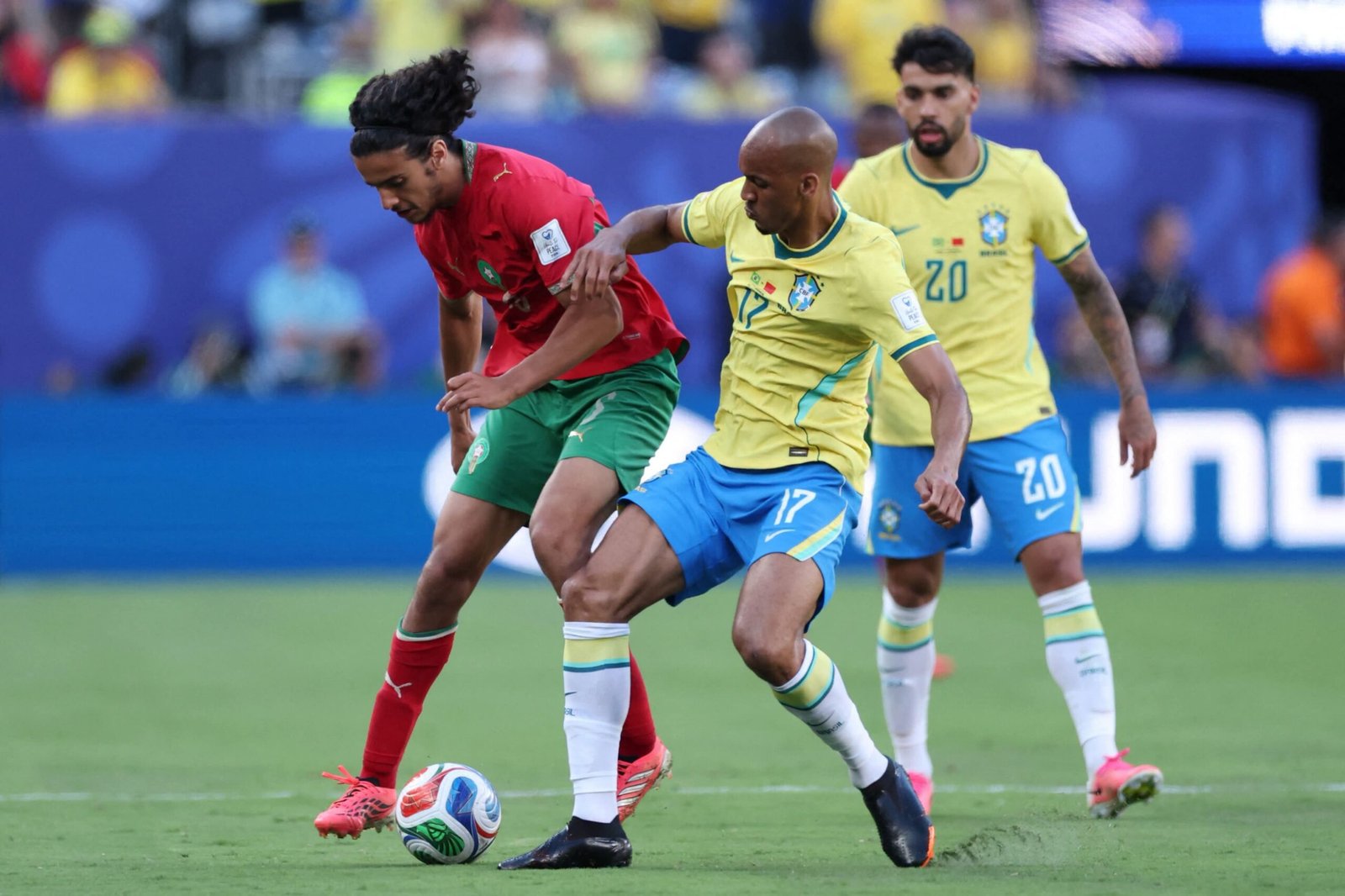 الأسود تروض السامبا المغرب يفرض تعادلاً تاريخياً على البرازيل